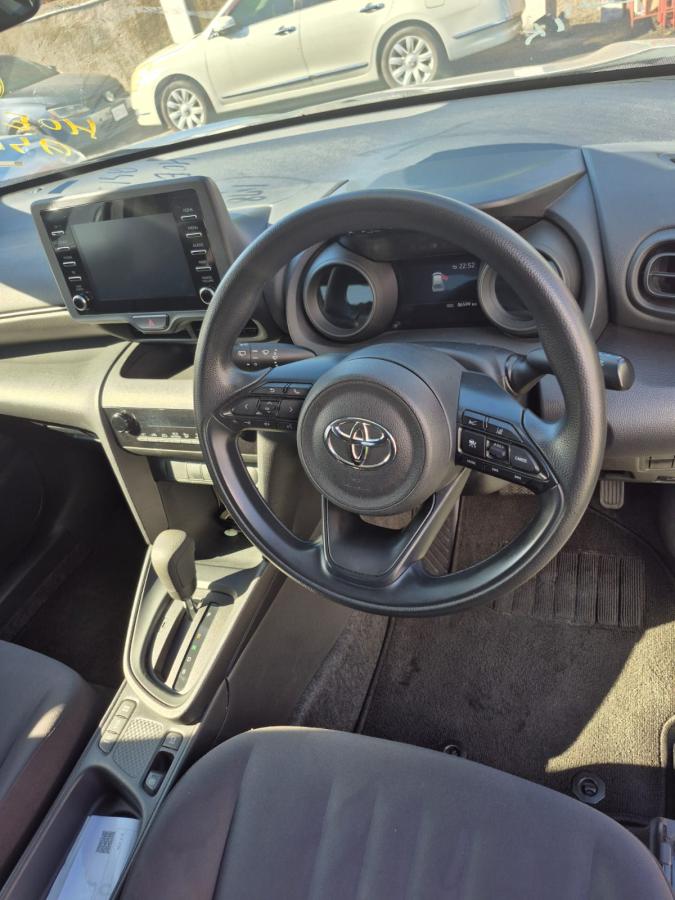 2021 Toyota Yaris Cross Hybrid (Newly Imported) photo 4