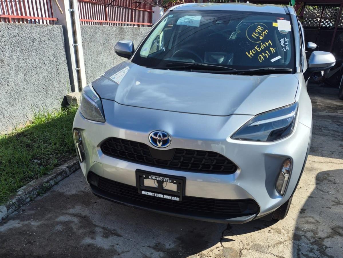 2021 Toyota Yaris Cross Hybrid (Newly Imported) photo 1