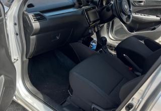 2020 Suzuki Swift thumbnail 5