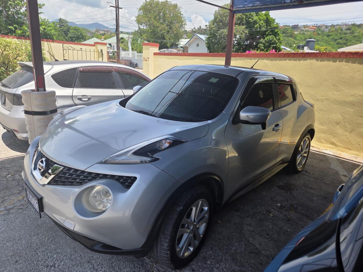 2018 Nissan Juke (one owner since Imported) photo 3